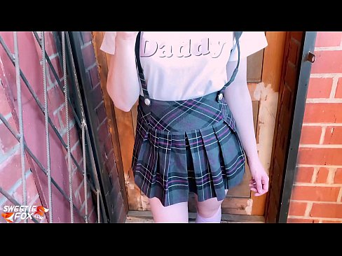 ❤️ ʻO ke kaikamahine kula e ʻū hohonu i kāna dick a hoʻopaʻa ʻia ma mua o nā papa. ❤ Porno fb ma haw.redpornpictures.ru